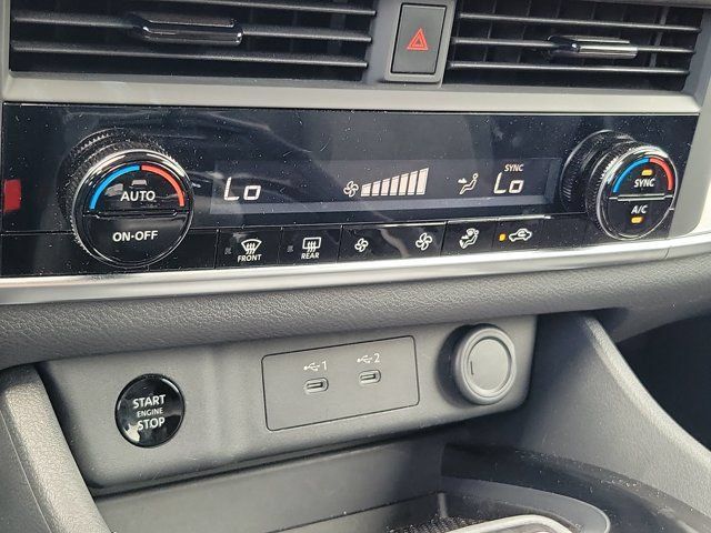 Certified 2026 Nissan Rogue SV FWD image 24