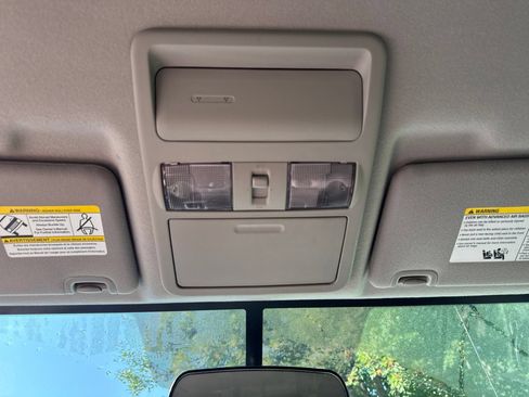 Used 2019 Nissan Frontier SV RWD image 20