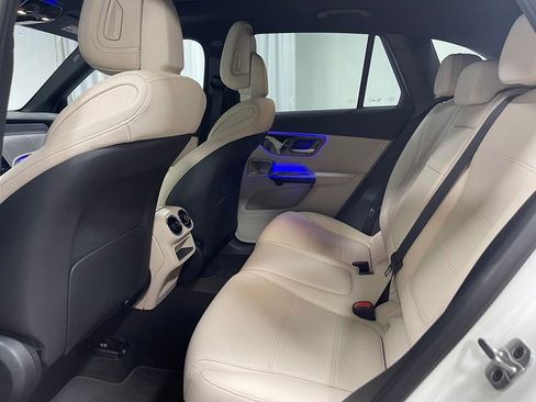 Certified 2026 Mercedes-Benz GLC 300 4MATIC image 25