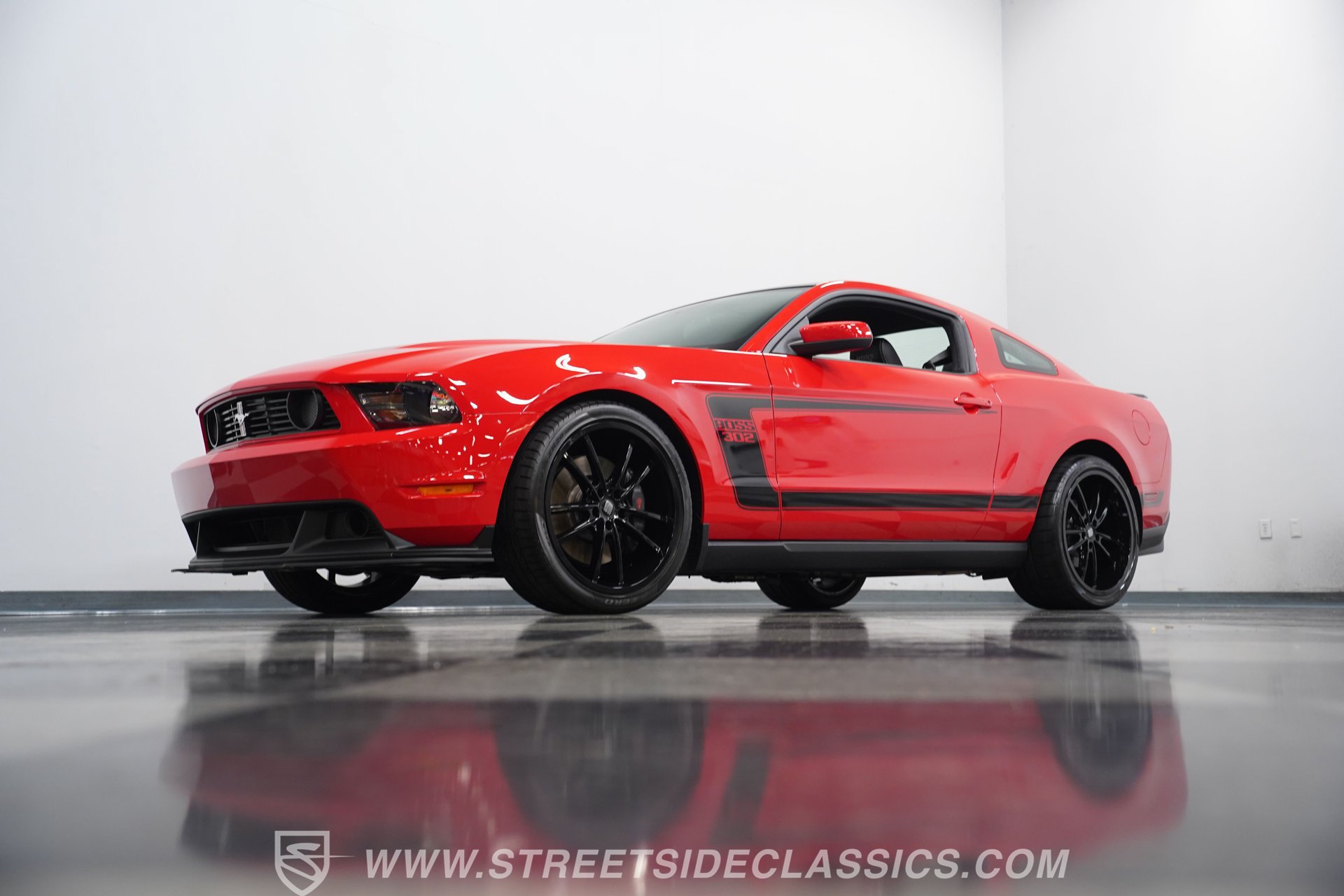 Used 2012 Ford Mustang Boss 302 w/ Boss 302 Accessory Pkg RWD image 19