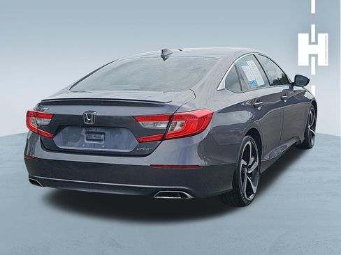 Used 2019 Honda Accord Sport image 4