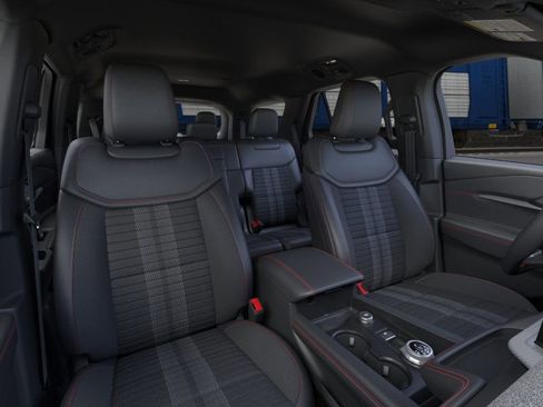 New 2026 Ford Explorer ST-Line image 33