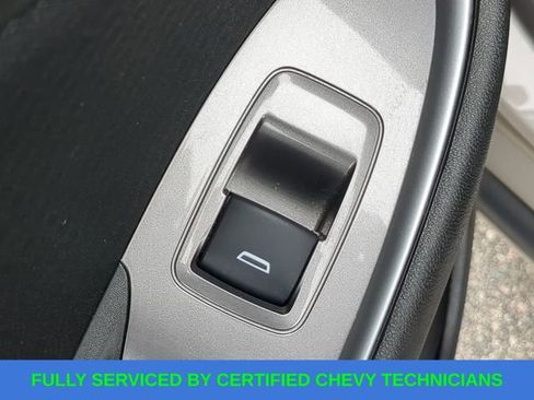 Used 2025 Chevrolet Malibu LT image 37