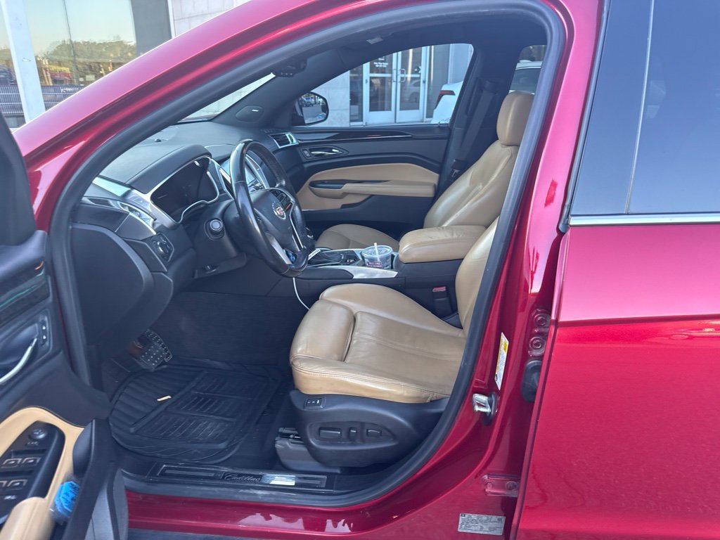 Used 2015 Cadillac SRX Luxury FWD image 9