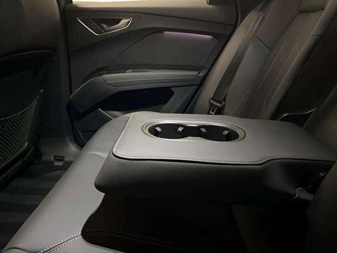 Used 2024 Audi Q4 e-tron Premium Plus w/ Premium Plus image 75