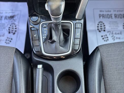 Used 2022 Kia Seltos S image 14