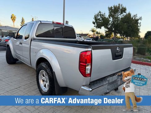 Used 2017 Nissan Frontier SV image 6