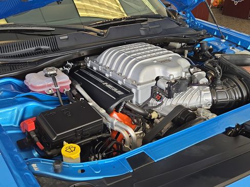 Used 2023 Dodge Challenger SRT Hellcat image 12