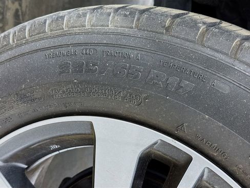 Used 2018 Toyota RAV4 XLE image 43