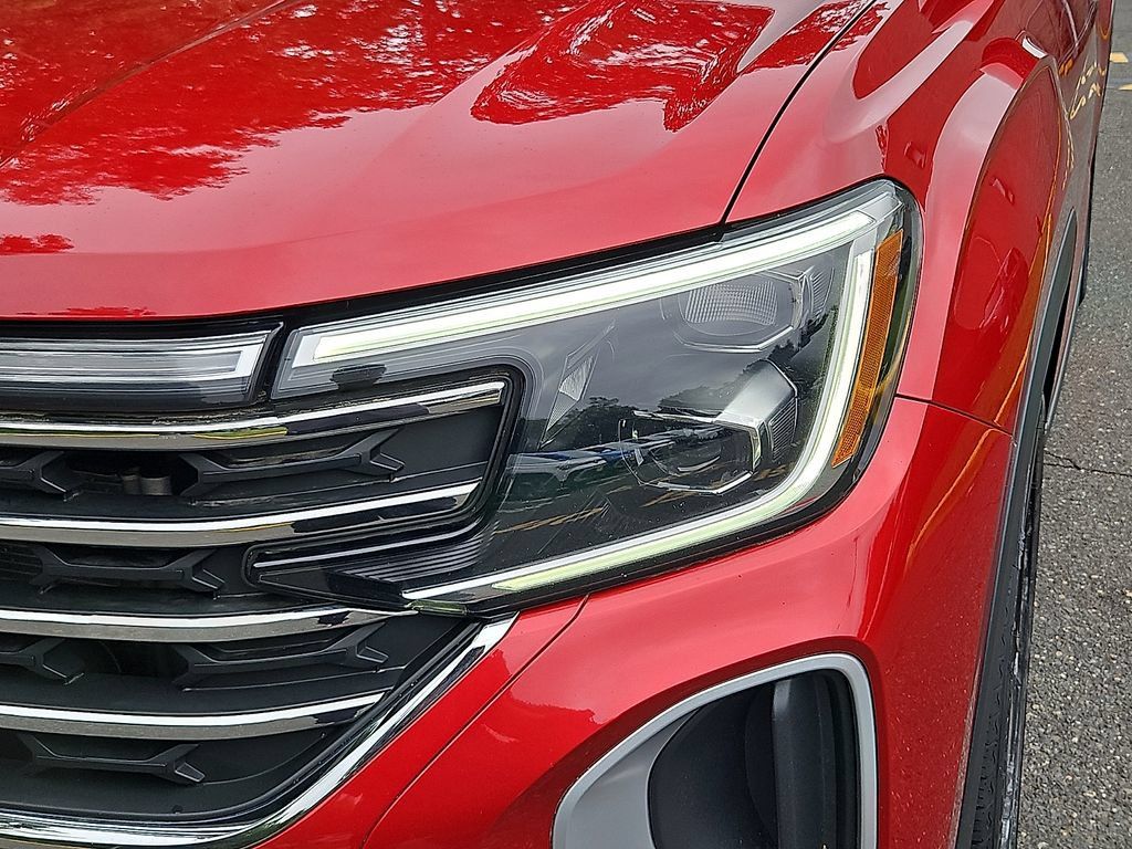 Certified 2024 Volkswagen Atlas SE AWD/4WD image 10
