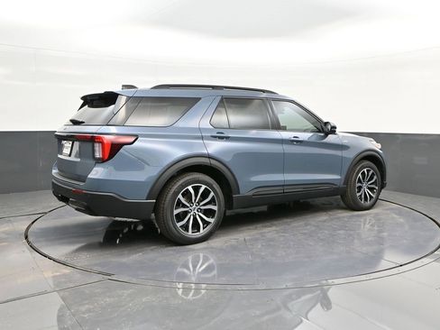 New 2025 Ford Explorer ST-Line w/ Premium Package image 15