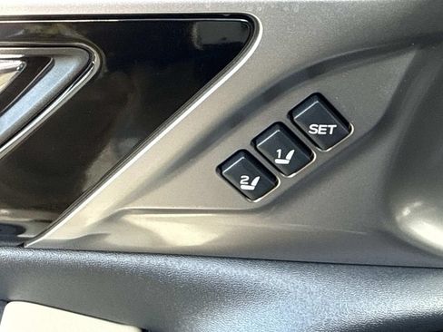 Used 2020 Subaru Outback Limited XT AWD/4WD image 24