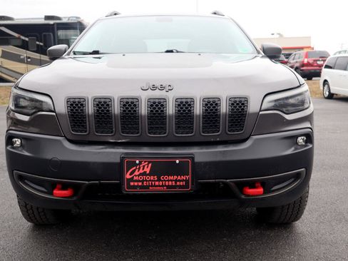 Used 2019 Jeep Cherokee Trailhawk image 21