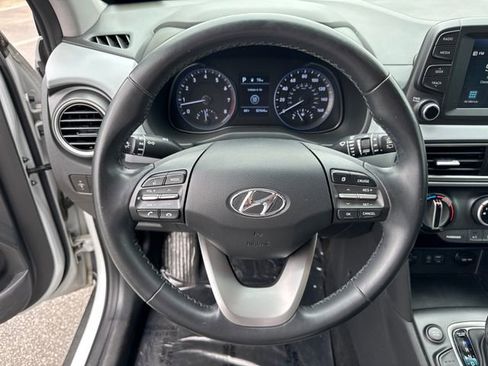 Used 2020 Hyundai Kona SEL image 23