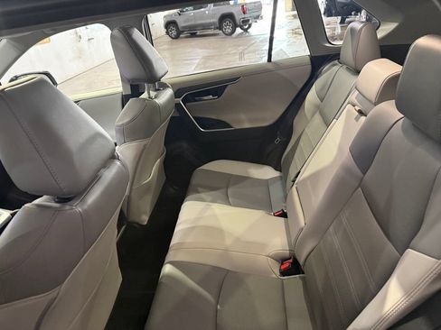 Used 2024 Toyota RAV4 Limited w/ Advanced Technology Package AWD/4WD image 30