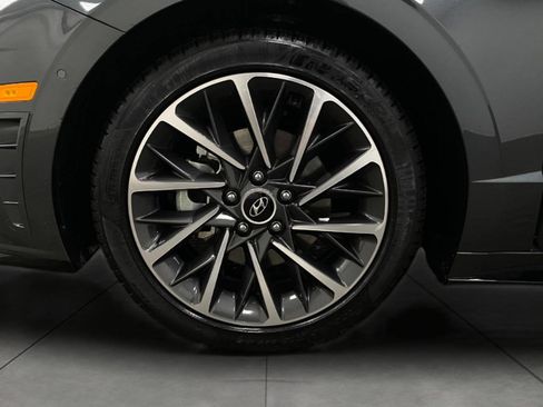 Used 2023 Hyundai Sonata Limited image 11