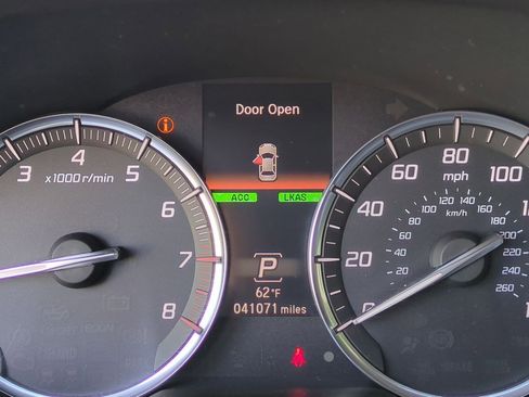 Used 2017 Acura TLX V6 SH-AWD w/ Advance Package image 15