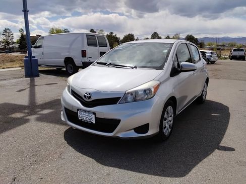 Used 2014 Toyota Yaris LE image 1