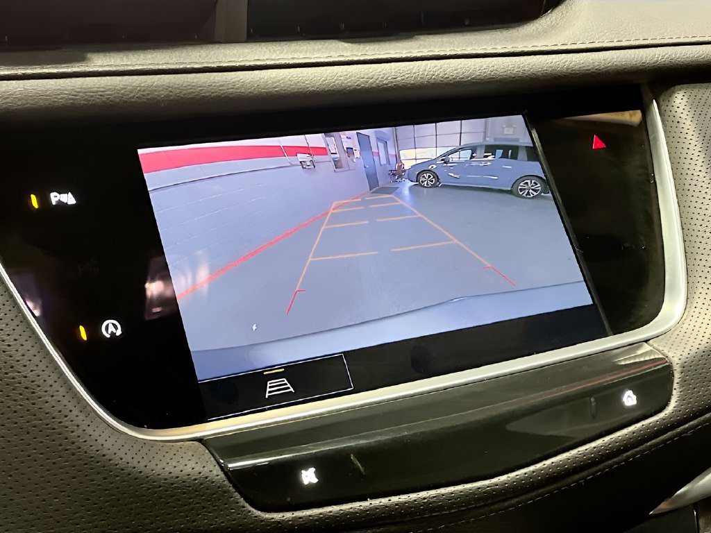Used 2024 Cadillac XT5 Premium Luxury AWD/4WD image 14