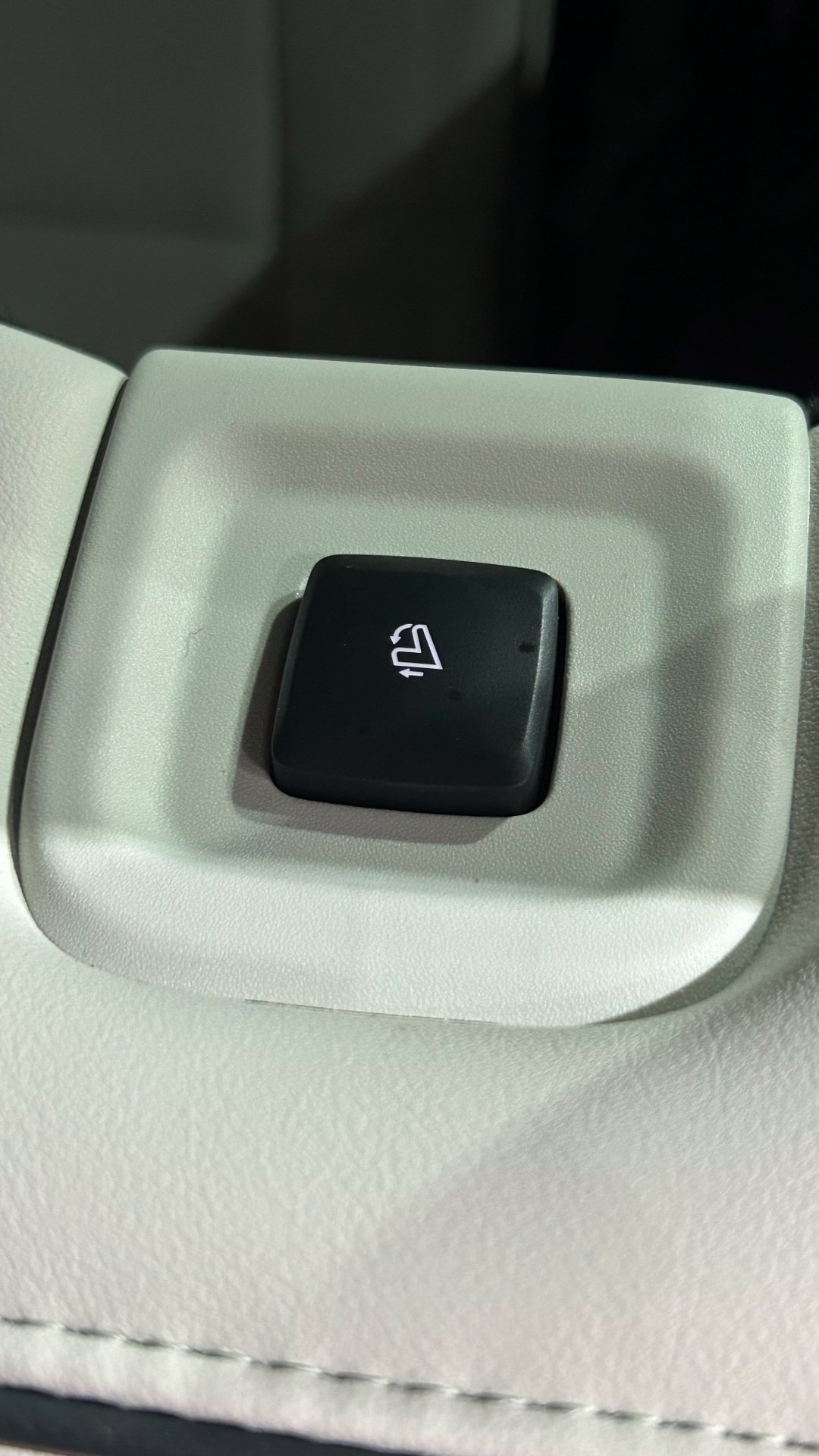 Used 2026 Lincoln Aviator Black Label AWD/4WD image 49
