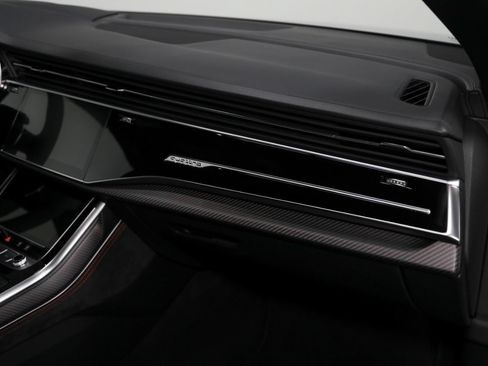 Used 2022 Audi RS Q8 AWD/4WD image 31