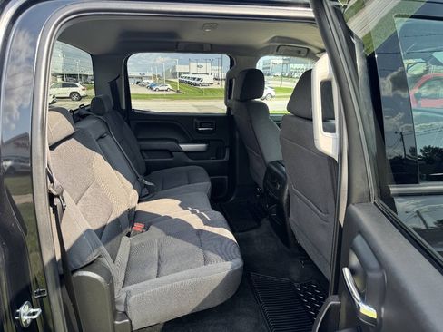 Used 2019 Chevrolet Silverado 2500 LT w/ Midnight Edition AWD/4WD image 13