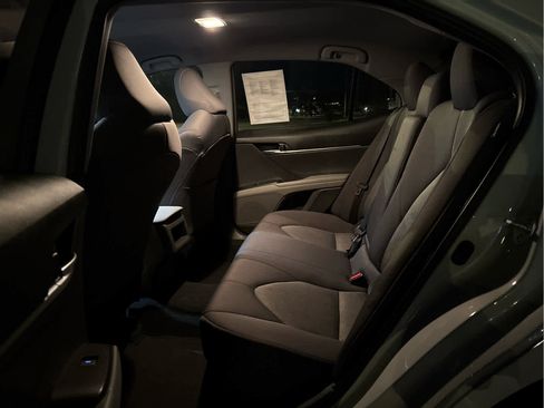 Used 2024 Toyota Camry LE image 23