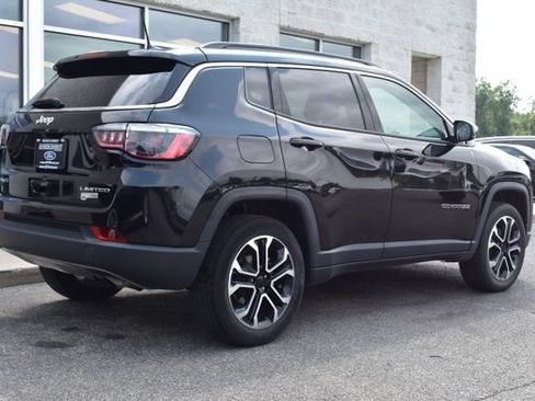 Used 2022 Jeep Compass Limited AWD/4WD image 15