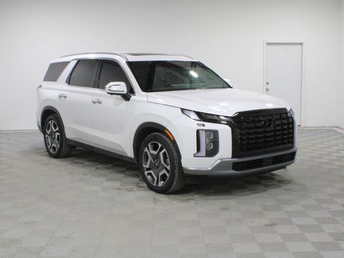 Used 2025 Hyundai Palisade SEL FWD image 1