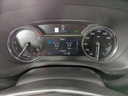 New 2025 Cadillac XT5 Premium Luxury w/ LPO, Floor Liner Package image 4