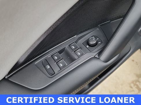 Used 2026 Volkswagen Tiguan SE R-Line AWD/4WD image 12