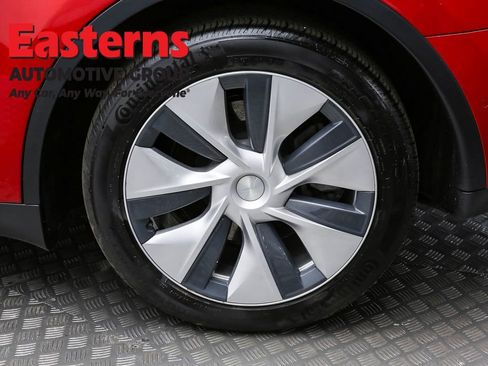 Used 2020 Tesla Model Y Performance AWD/4WD image 8