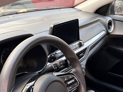 Used 2024 Kia Forte LXS image 30