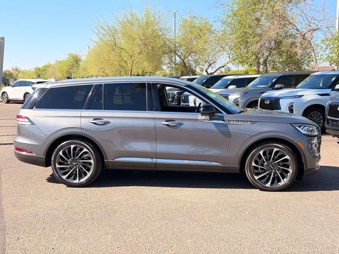 Used 2021 Lincoln Aviator Reserve w/ Equipment Group 201A RWD image 7