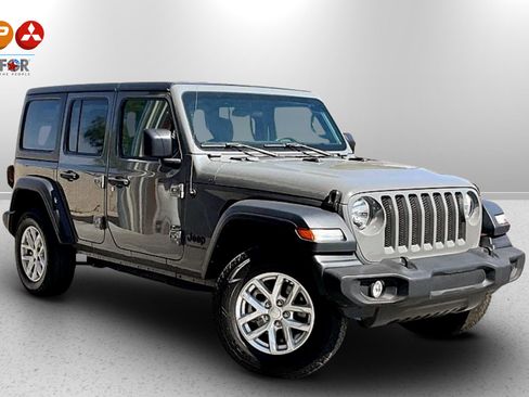 Used 2023 Jeep Wrangler Sport S image 11
