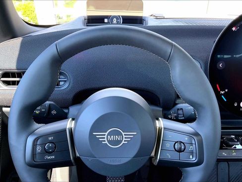 New 2026 MINI Cooper 2-Door Hardtop image 19