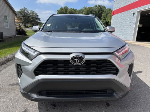 Used 2026 Toyota Highlander XLE AWD/4WD image 9