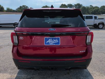 New 2026 Ford Explorer ST-Line w/ ST-Line Street Pack