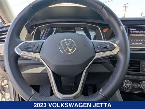 Used 2023 Volkswagen Jetta SE w/ Panoramic Sunroof Package FWD image 13