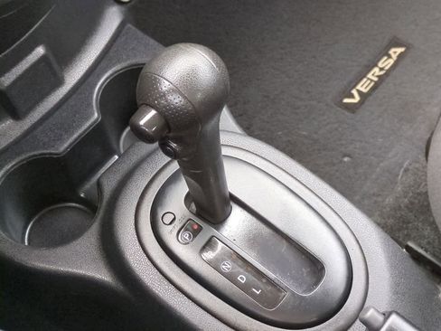 Used 2017 Nissan Versa S Plus image 30