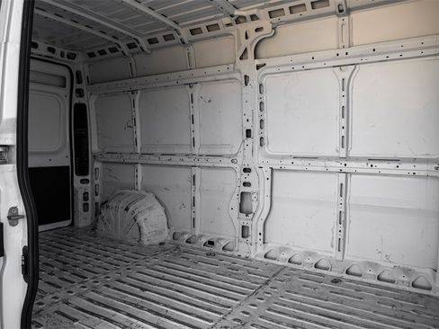 Used 2023 RAM ProMaster 2500 image 34