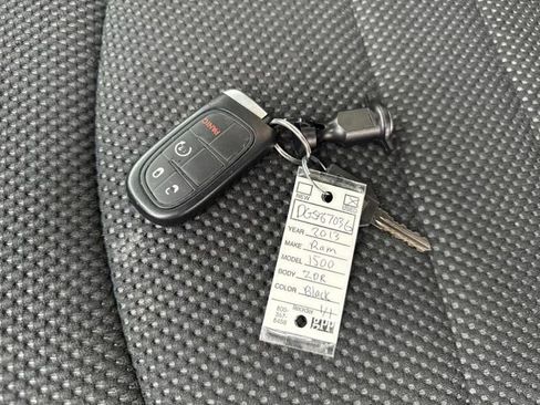 Used 2013 RAM 1500 Sport w/ Remote Start & Security Group image 30