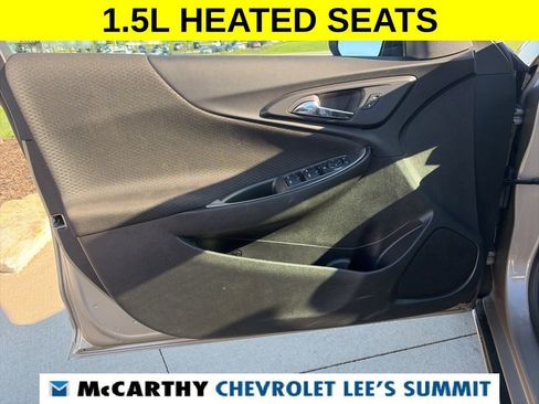 Used 2025 Chevrolet Malibu LT FWD image 44