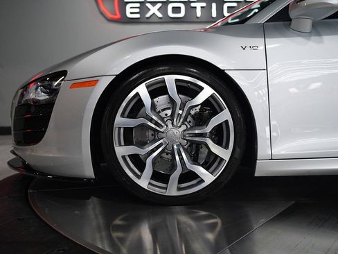 Used 2009 Audi R8 V10 AWD/4WD image 15