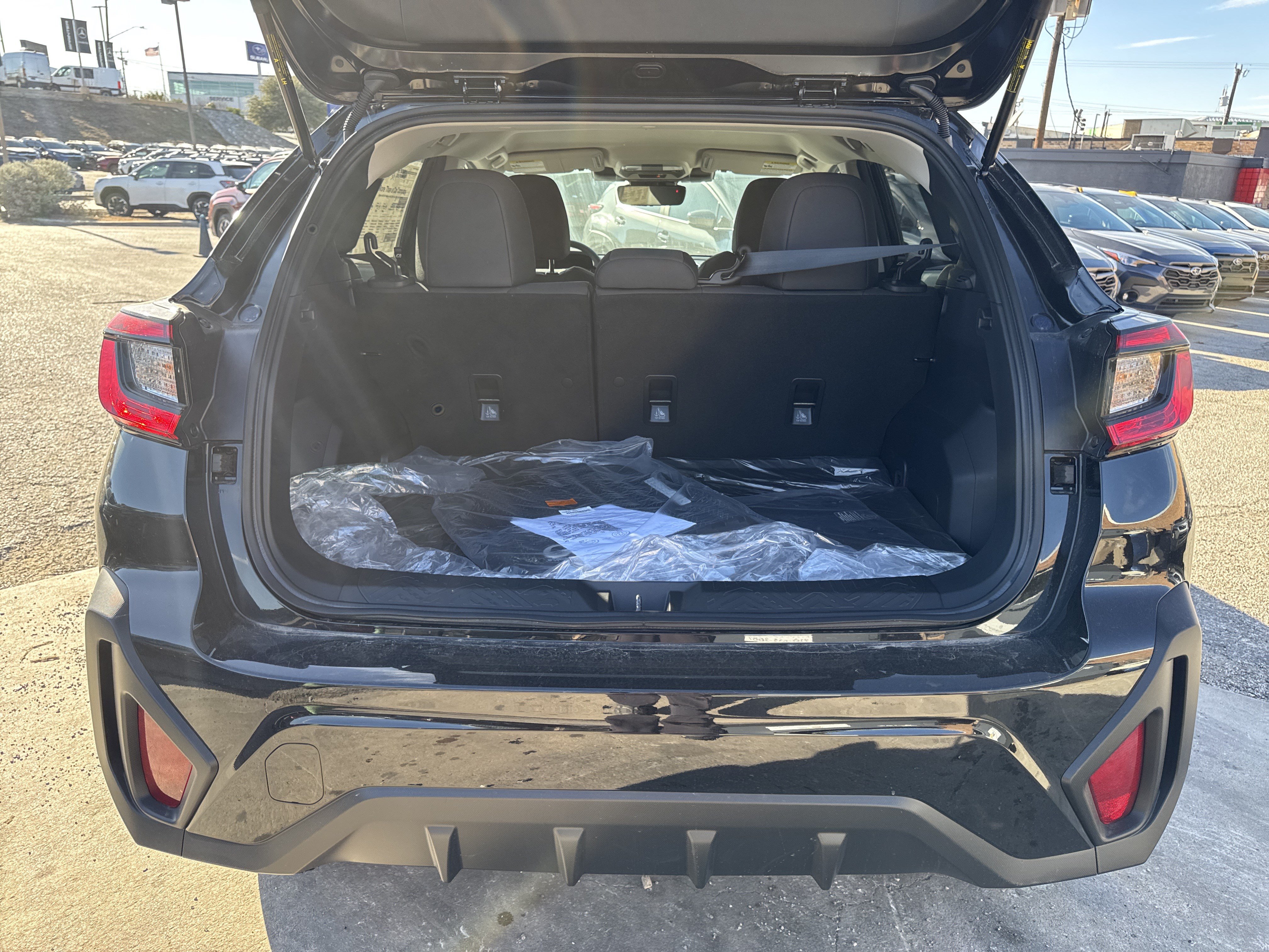 New 2026 Subaru Crosstrek 2.5i Premium w/ Crosstrek Mirror Package AWD/4WD image 28