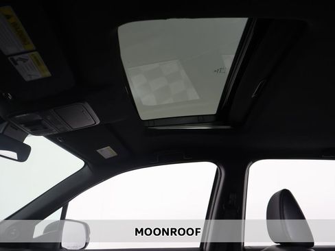 Used 2023 Honda Passport EX-L image 3