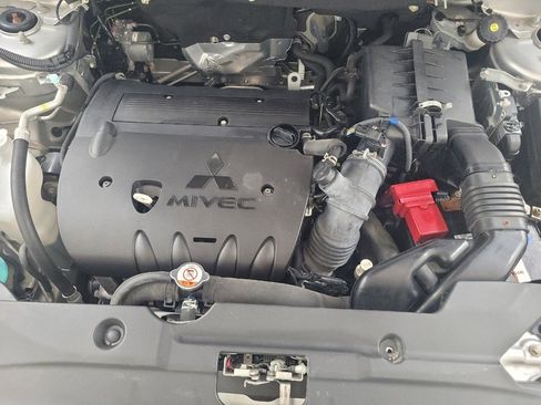 Used 2018 Mitsubishi Outlander Sport ES AWD/4WD image 30