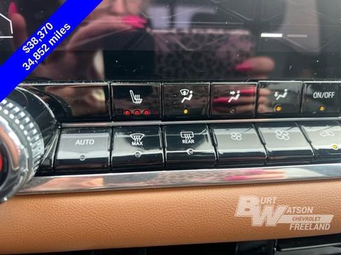 Used 2024 GMC Canyon AT4 w/ Canyon Safety Plus Package image 16