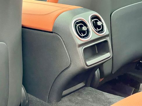 Certified 2026 Mercedes-Benz C 300 4MATIC Sedan image 24