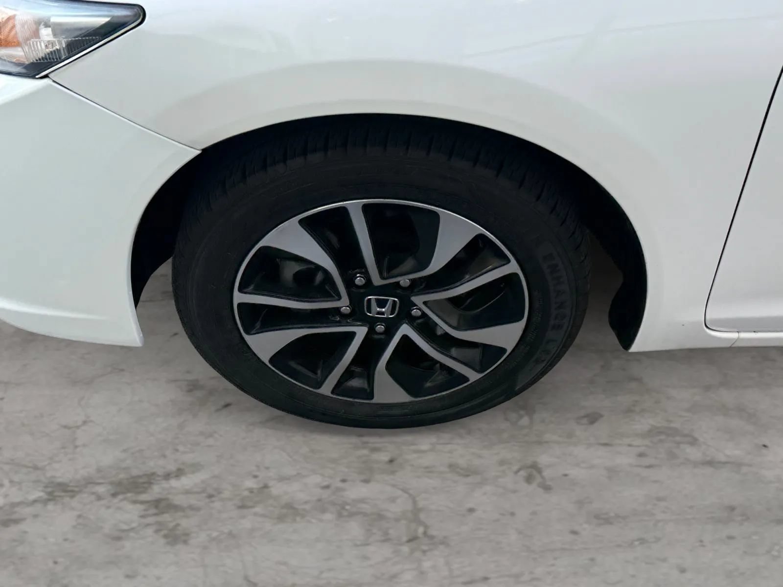 Used 2015 Honda Civic EX image 42